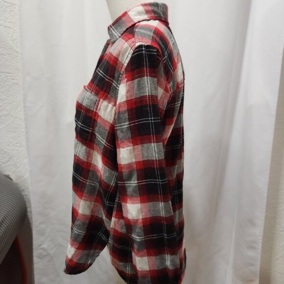 American Eagle Soft Boyfriend Fit Red and Black Plaid Flannel button down shirt - Picture 3 of 5